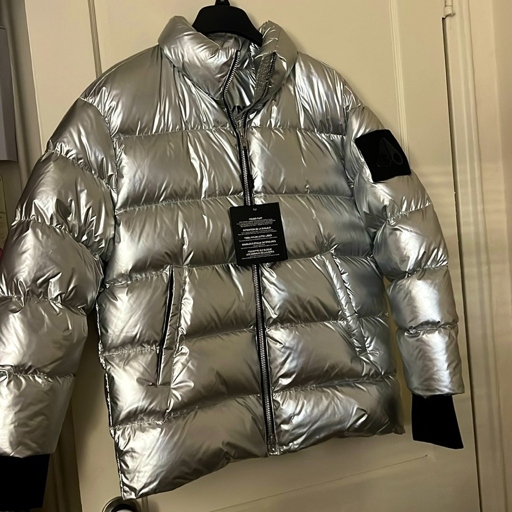 NWT moose knuckles replin power puff silver jacket size: M